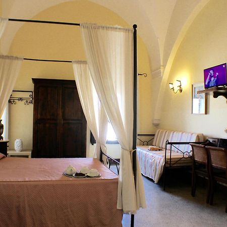 Bed and Breakfast Palazzo Senape De Pace à Gallipoli Extérieur photo