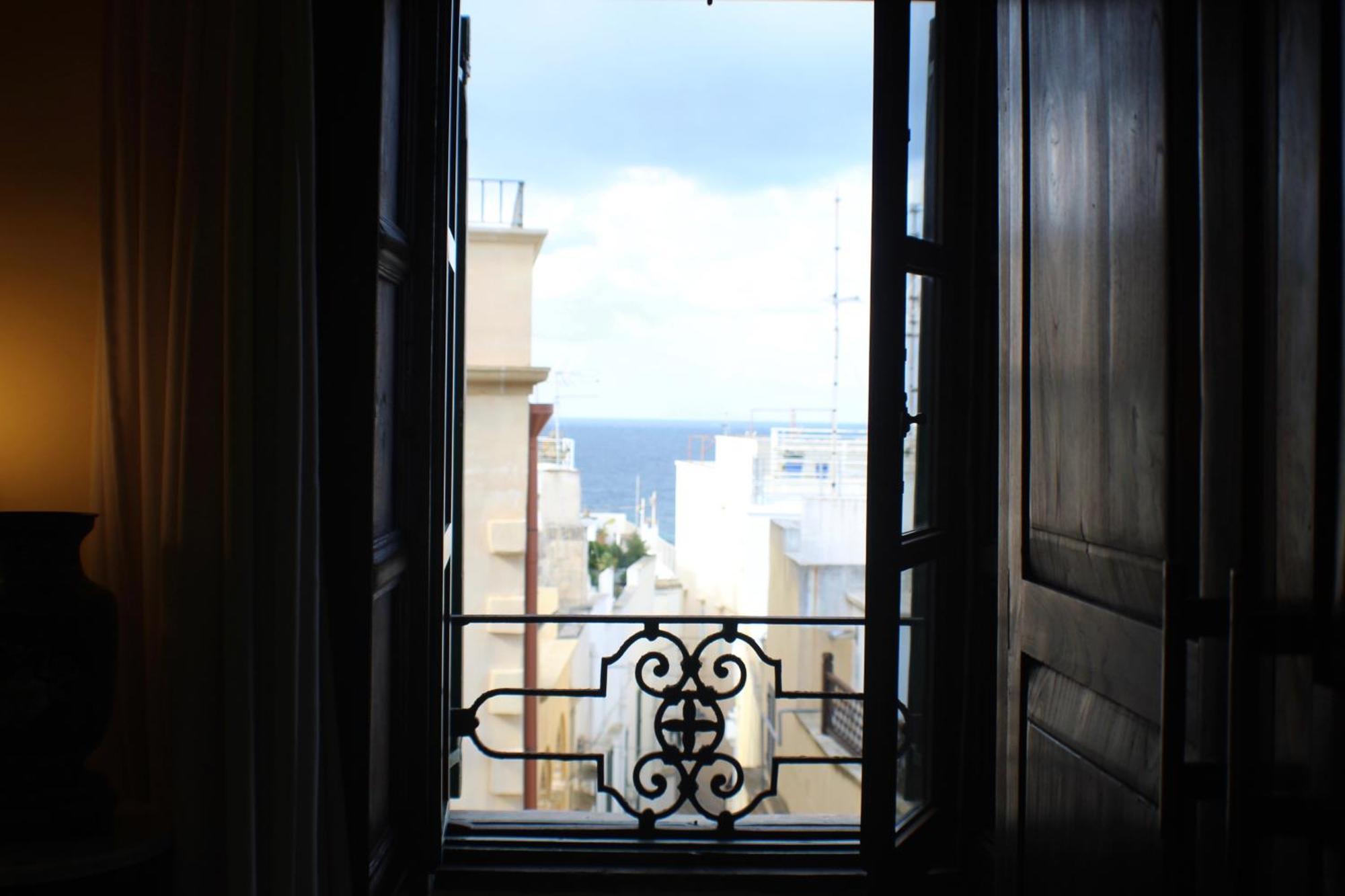 Bed and Breakfast Palazzo Senape De Pace à Gallipoli Extérieur photo